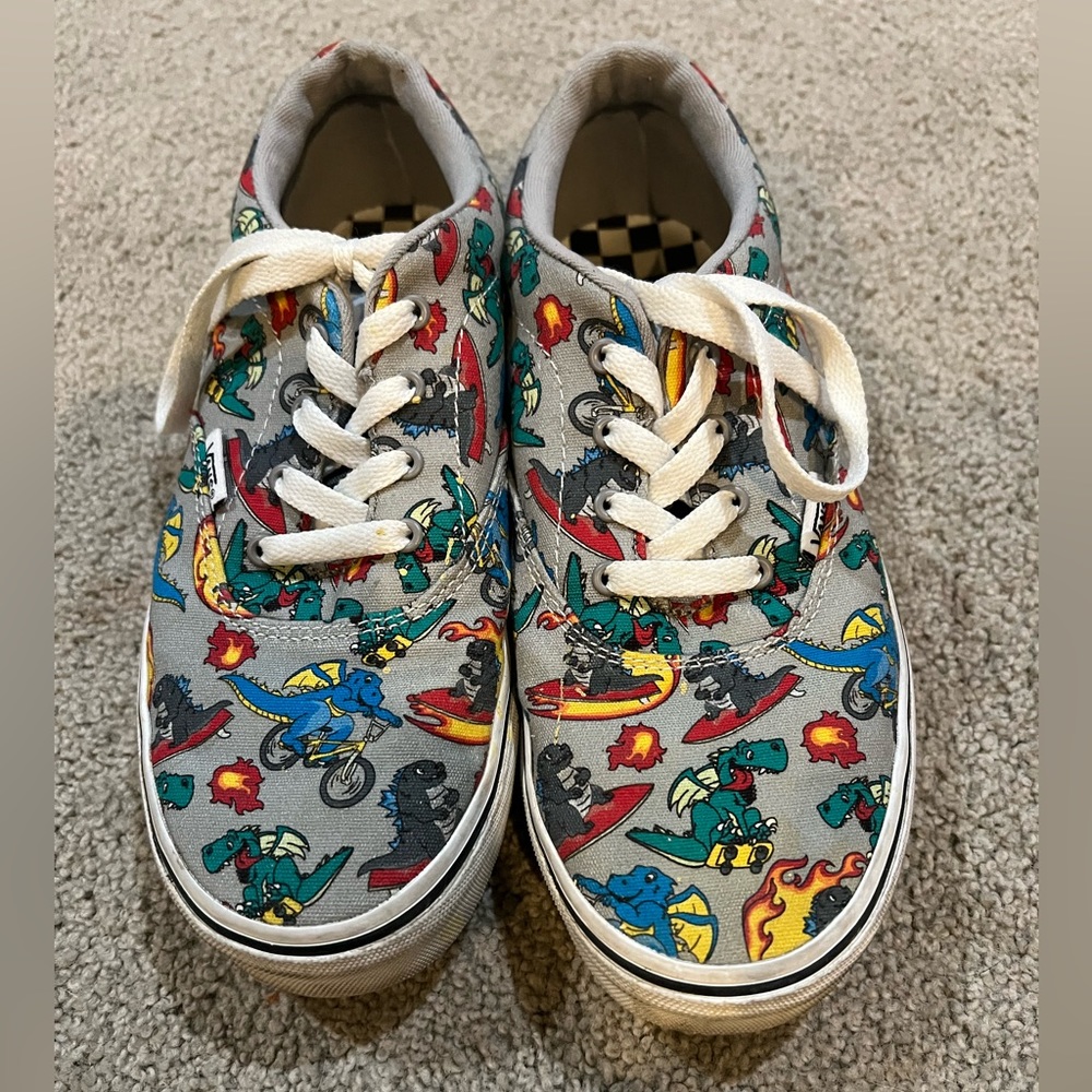 Vans Doheny Dragon Explore Boys Youth Size 5 Shoes Sneakers